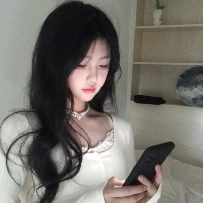 恰似两滴水
